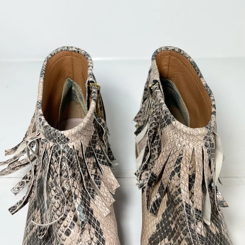 Kate‎ Spade Betsie Ankle Boots Womens 7M Too Fringed Snakeskin Embossed Leather